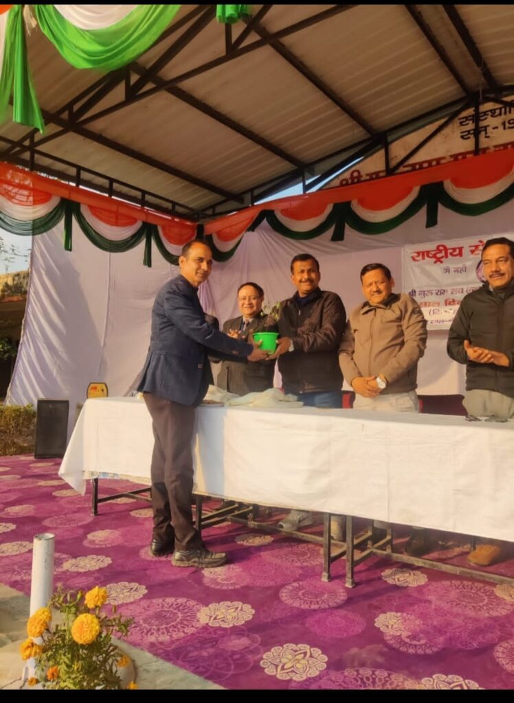 Nss special camp inaugurated at sgrrlic dehradun 