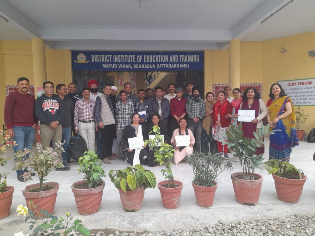 Workshop on artificial intelligence and coding organised at diet dehradun