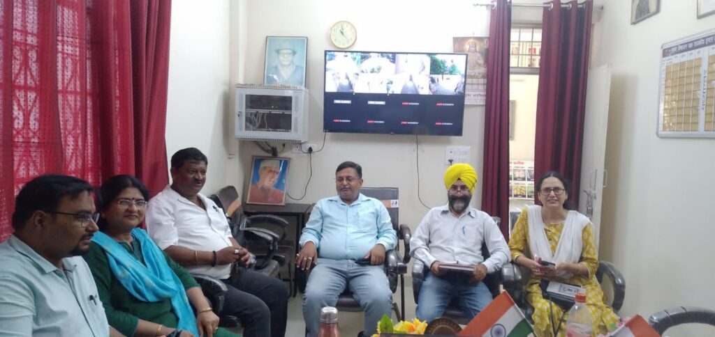 Meeting of coordinators for inspire award mamak, last date will not be extended