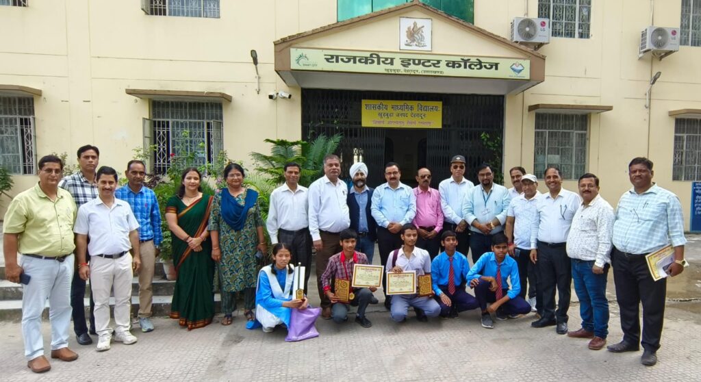 District level science seminar of Dehradun, shivam got first position
