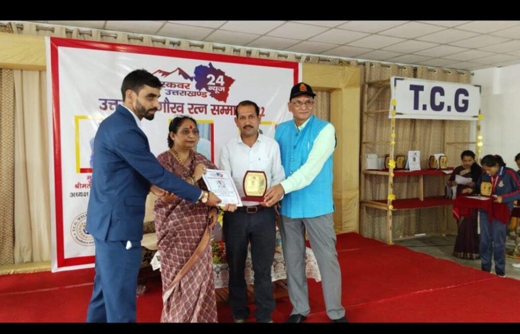 Warm welcome of solanki after being awaarded