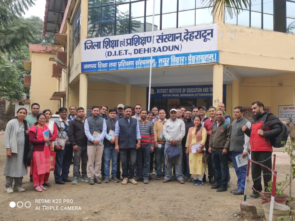 Master trainer training for smc at diet dehradun