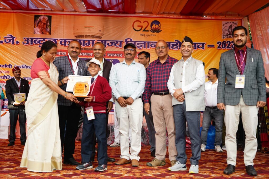 State level science festival children scientist grabs medals