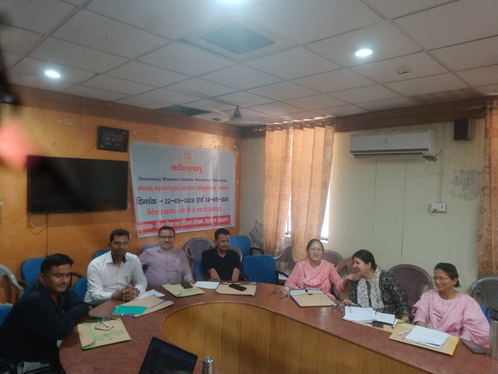 Kaushalam curriculam workshop organised at diet dehradun